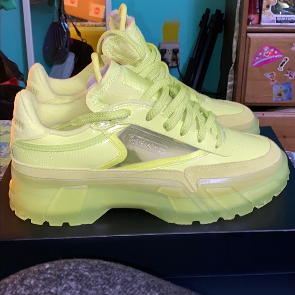 Reebok Cardi B a club C